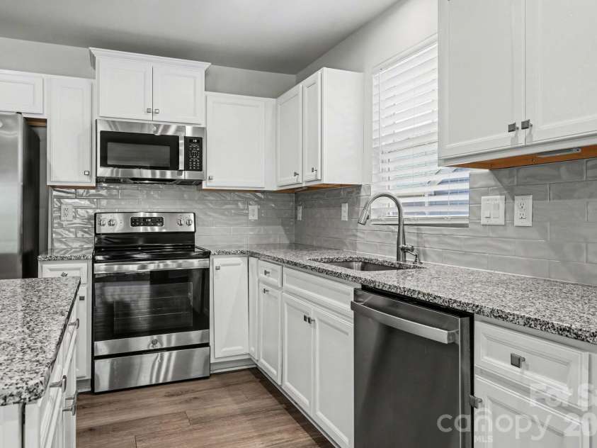 234 Damask Drive, Lancaster, SC 29720.  MLS# CAR4370048, YatesRealty ID 12534. 