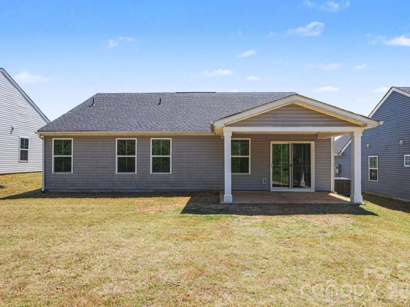 234 Damask Drive, Lancaster, SC 29720.  MLS# CAR4370048, YatesRealty ID 12534. 