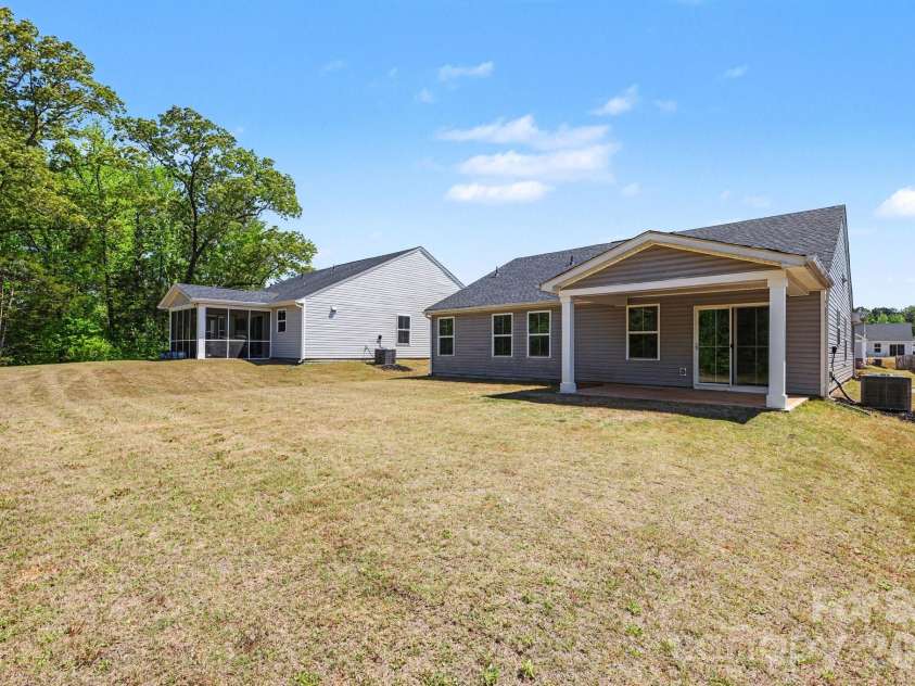 234 Damask Drive, Lancaster, SC 29720.  MLS# CAR4370048, YatesRealty ID 12534. 