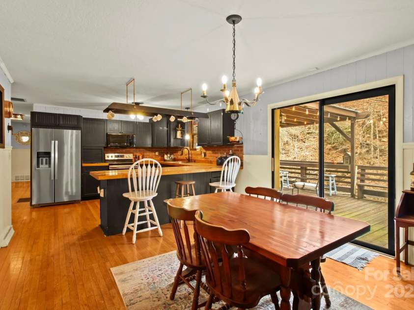 1697 Balm Highway, Banner Elk, NC 28604.  MLS# CAR4232252, YatesRealty ID 12535. 