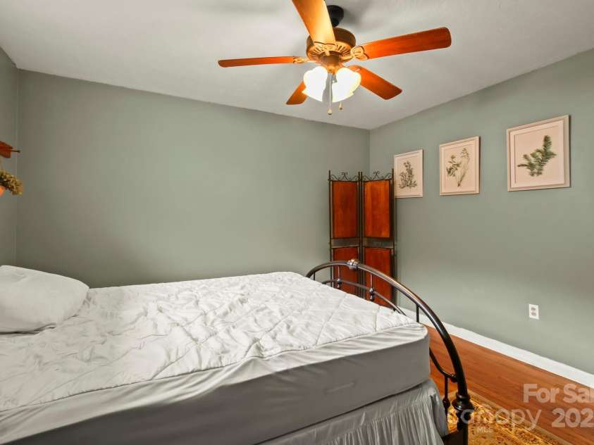 1697 Balm Highway, Banner Elk, NC 28604.  MLS# CAR4232252, YatesRealty ID 12535. 