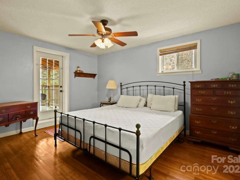 1697 Balm Highway, Banner Elk, NC 28604.  MLS# CAR4232252, YatesRealty ID 12535. 