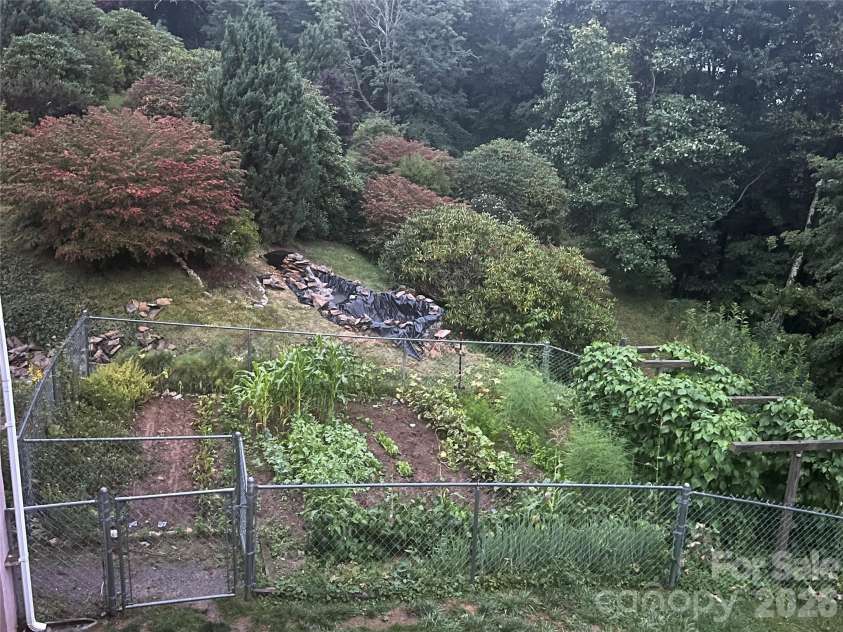 2778 Mule Stomp Road, Hot Springs, NC 28721.  MLS# CAR4337307, YatesRealty ID 12535. 