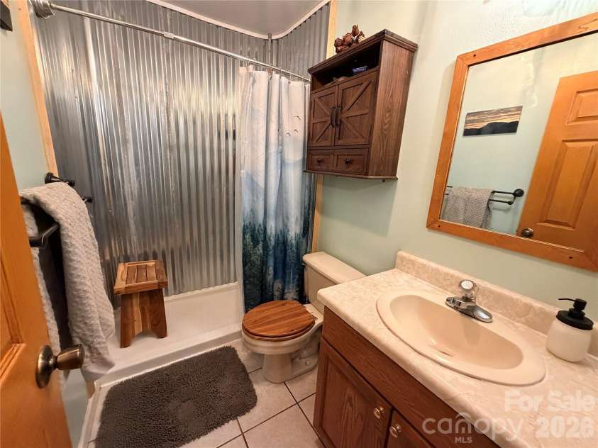 2778 Mule Stomp Road, Hot Springs, NC 28721.  MLS# CAR4337307, YatesRealty ID 12535. 
