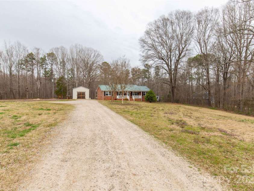 4187 Bessie Hudson Road, Lancaster, SC 29720.  MLS# CAR4231034, YatesRealty ID 12537. 