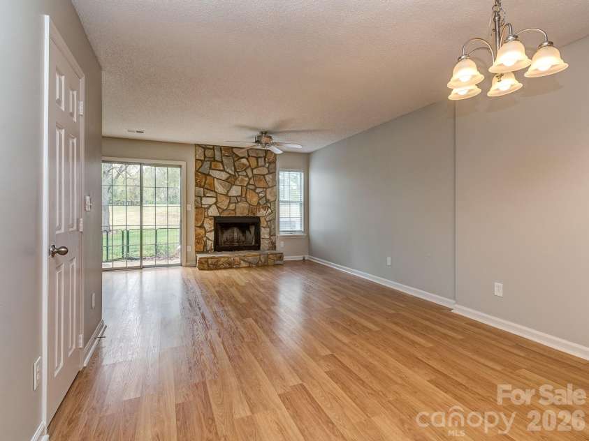 8211 Golf Ridge Drive, Charlotte, NC 28277.  MLS# CAR4365796, YatesRealty ID 12538. 