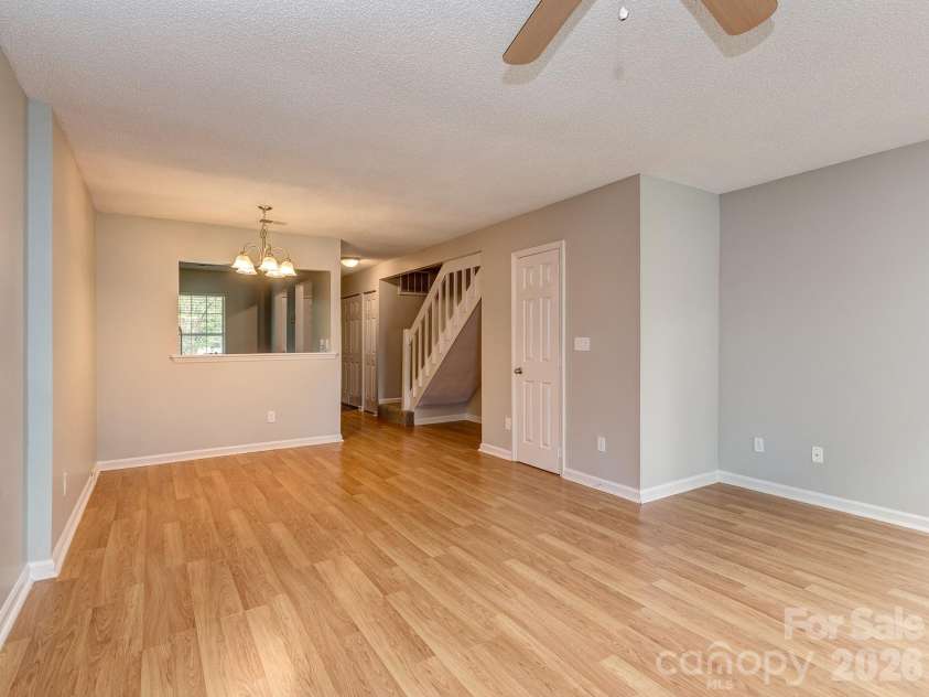 8211 Golf Ridge Drive, Charlotte, NC 28277.  MLS# CAR4365796, YatesRealty ID 12538. 