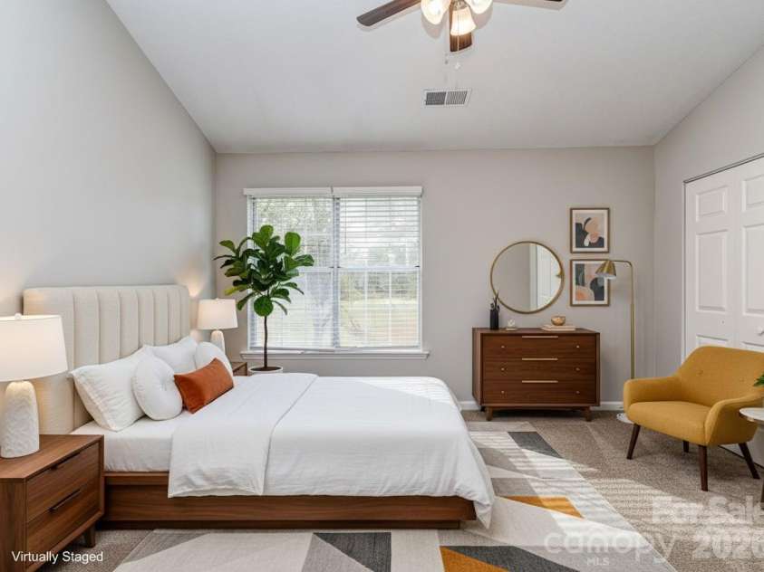 8211 Golf Ridge Drive, Charlotte, NC 28277.  MLS# CAR4365796, YatesRealty ID 12538. 