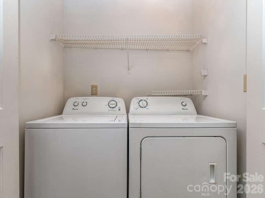 8211 Golf Ridge Drive, Charlotte, NC 28277.  MLS# CAR4365796, YatesRealty ID 12538. 