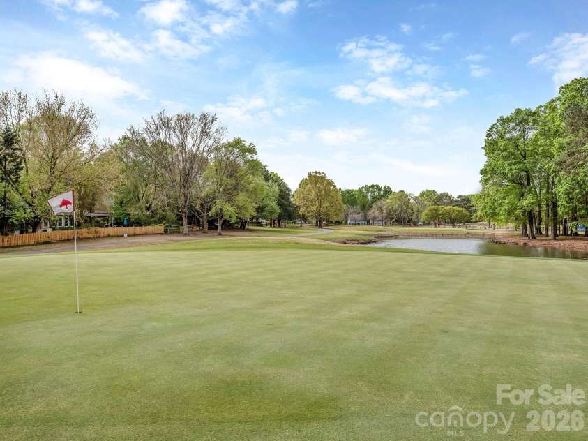 8211 Golf Ridge Drive, Charlotte, NC 28277.  MLS# CAR4365796, YatesRealty ID 12538. 