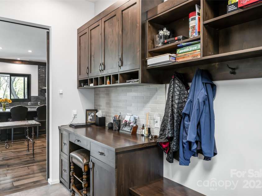 94 Laurel Ledge Way, Fletcher, NC 28732.  MLS# CAR4251091, YatesRealty ID 12539. 