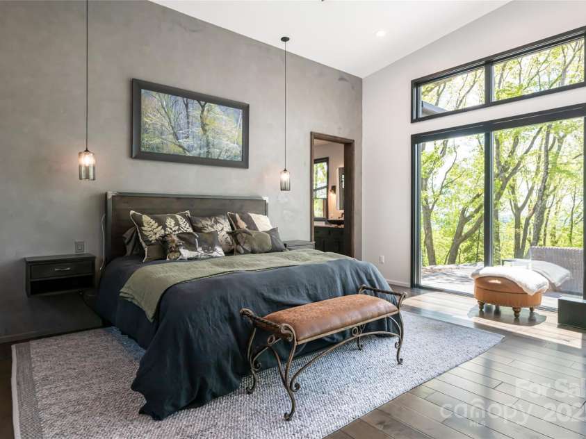 94 Laurel Ledge Way, Fletcher, NC 28732.  MLS# CAR4251091, YatesRealty ID 12539. 