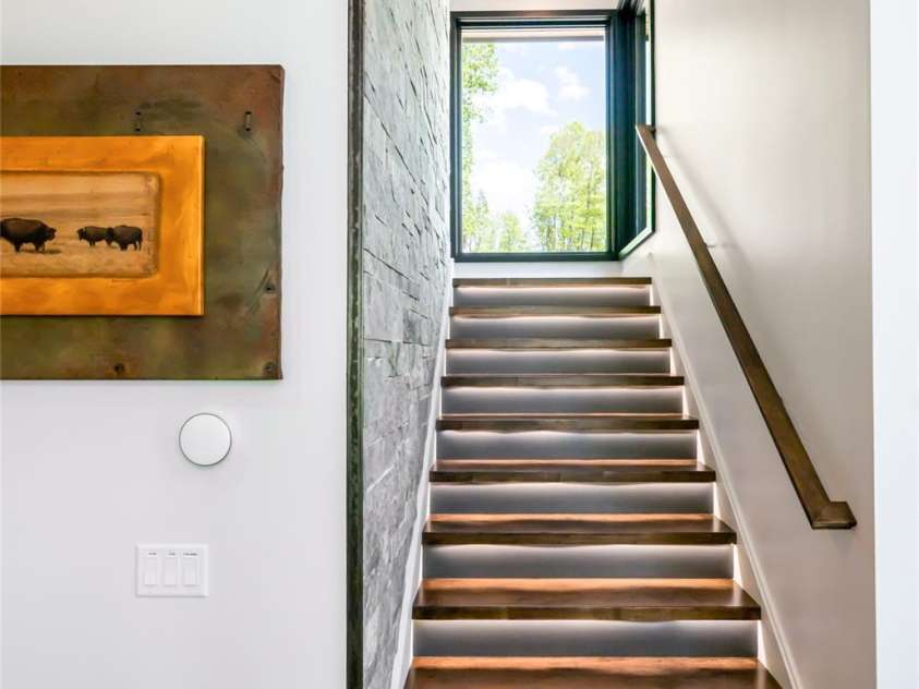 94 Laurel Ledge Way, Fletcher, NC 28732.  MLS# CAR4251091, YatesRealty ID 12539. 