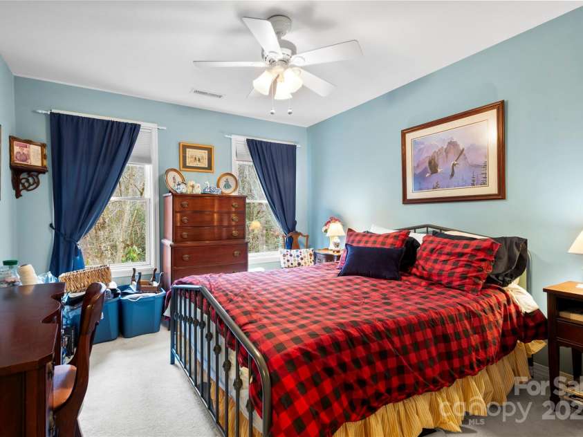 137 Echo Ridge, Maggie Valley, NC 28751.  MLS# CAR4327523, YatesRealty ID 1254. 