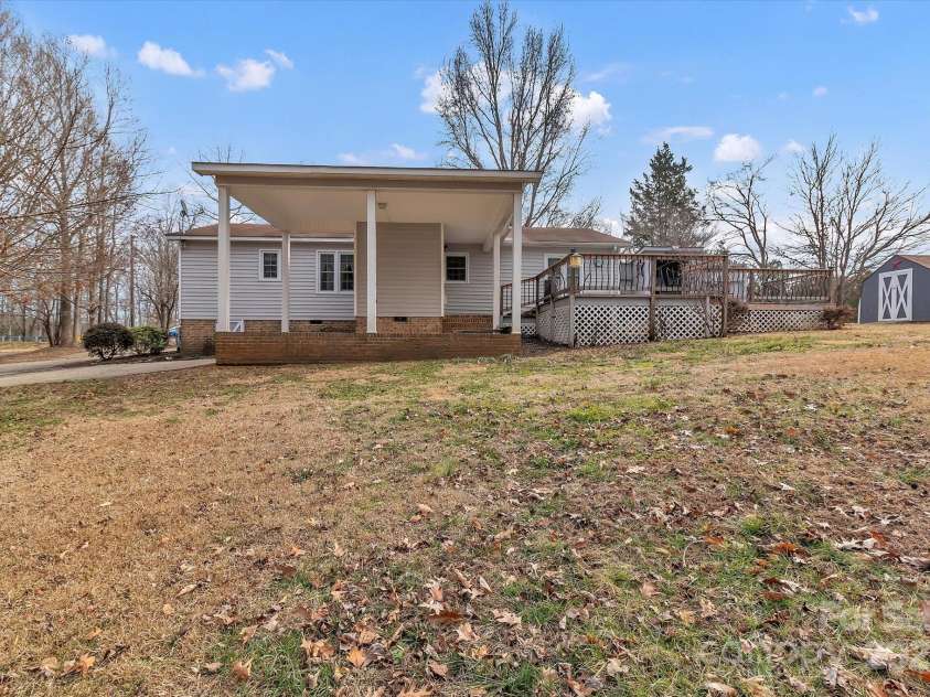 3015 Pageland Highway, Lancaster, SC 29720.  MLS# CAR4217759, YatesRealty ID 1254. 