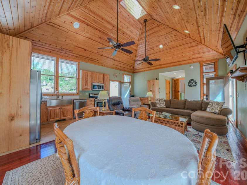 426 Cook Town Road, Bakersville, NC 28705.  MLS# CAR4371118, YatesRealty ID 12540. 