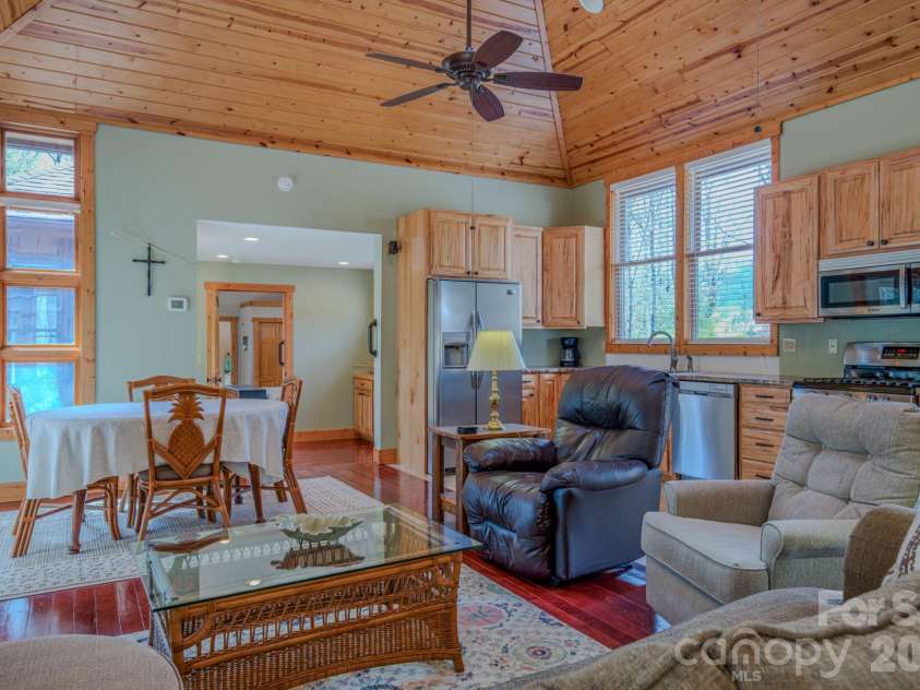 426 Cook Town Road, Bakersville, NC 28705.  MLS# CAR4371118, YatesRealty ID 12540. 