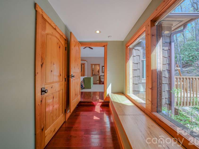 426 Cook Town Road, Bakersville, NC 28705.  MLS# CAR4371118, YatesRealty ID 12540. 