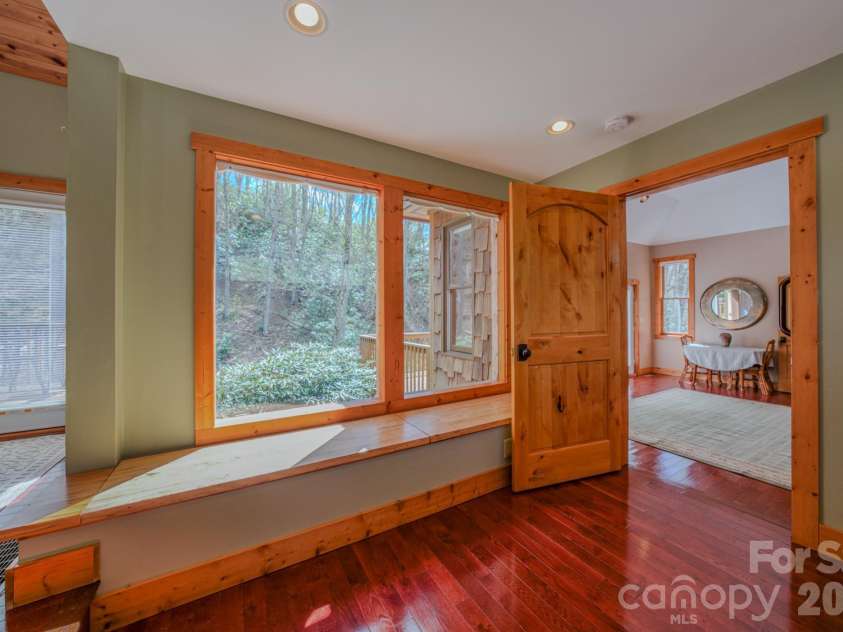 426 Cook Town Road, Bakersville, NC 28705.  MLS# CAR4371118, YatesRealty ID 12540. 