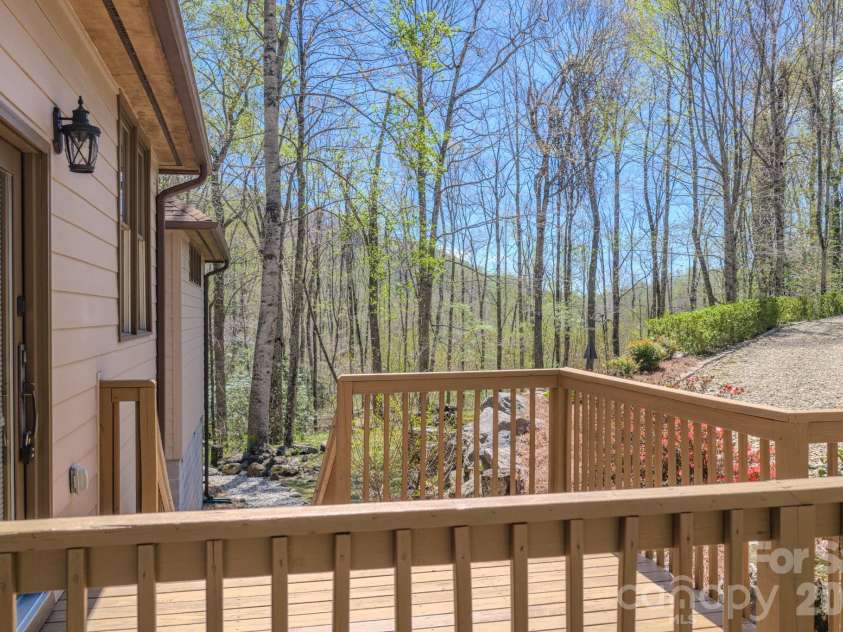 426 Cook Town Road, Bakersville, NC 28705.  MLS# CAR4371118, YatesRealty ID 12540. Front Deck at Front Door