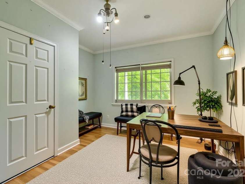 910 Hannah Mountain Road, Otto, NC 28763.  MLS# CAR4286271, YatesRealty ID 12540. 