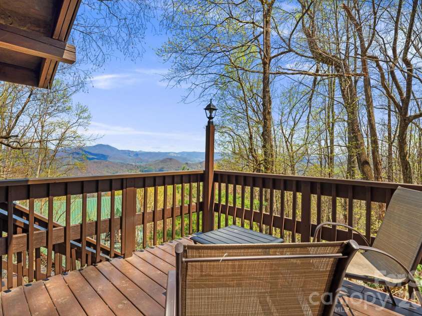 2977 Heath Peak Road, Waynesville, NC 28785.  MLS# CAR4351661, YatesRealty ID 12541. 