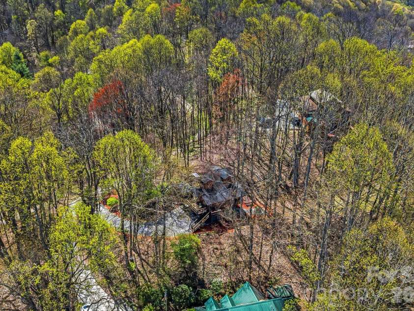 2977 Heath Peak Road, Waynesville, NC 28785.  MLS# CAR4351661, YatesRealty ID 12541. 