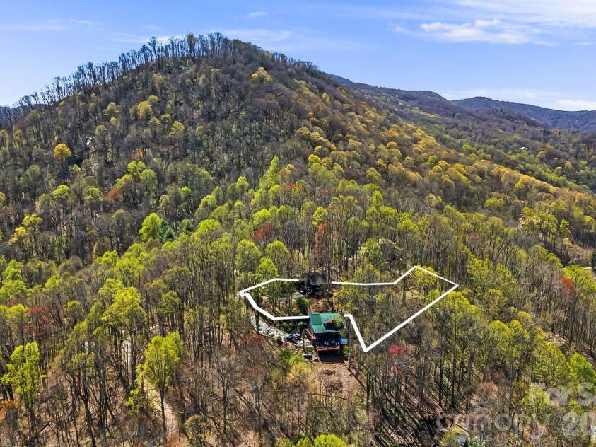 2977 Heath Peak Road, Waynesville, NC 28785.  MLS# CAR4351661, YatesRealty ID 12541. 