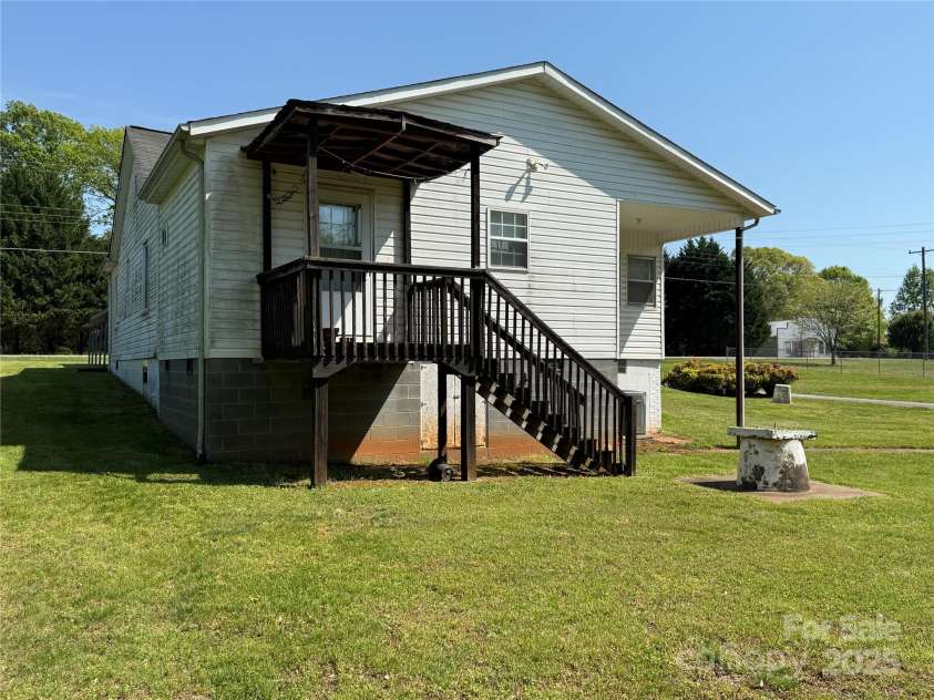 4787 Rock Barn Road, Claremont, NC 28610.  MLS# CAR4247098, YatesRealty ID 12541. 