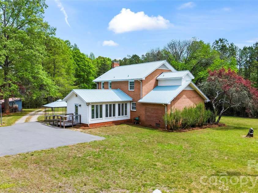 10670 Troutman Road, Midland, NC 28107.  MLS# CAR4367006, YatesRealty ID 12543. 