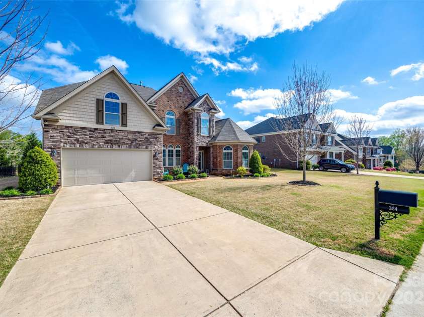 324 Kerrydale Court, Clover, SC 29710.  MLS# CAR4240780, YatesRealty ID 12543. 