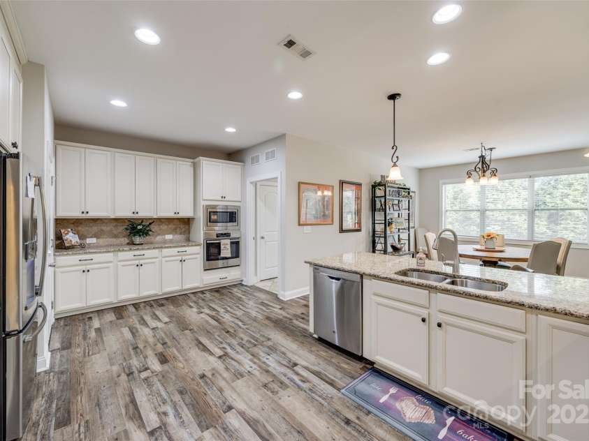 324 Kerrydale Court, Clover, SC 29710.  MLS# CAR4240780, YatesRealty ID 12543. 