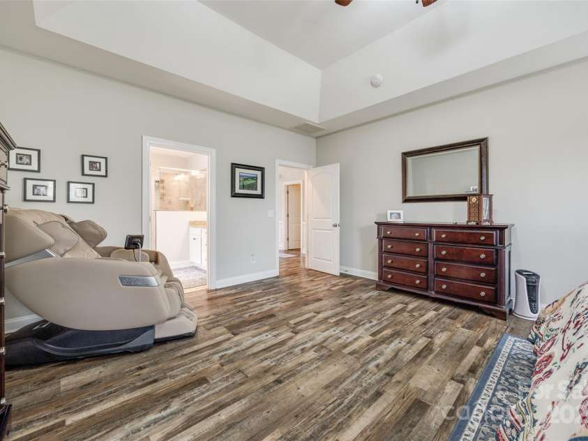 324 Kerrydale Court, Clover, SC 29710.  MLS# CAR4240780, YatesRealty ID 12543. 