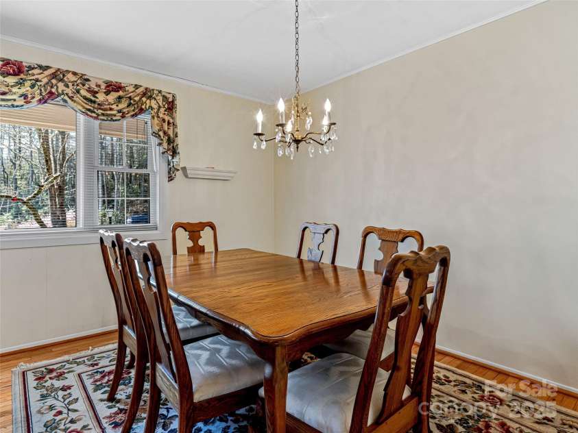 160 Tanglewood Heights, Brevard, NC 28712.  MLS# CAR4230494, YatesRealty ID 12544. 