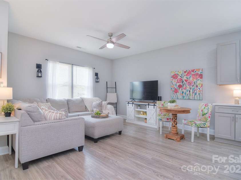 325 Cornwall Drive, Salisbury, NC 28147.  MLS# CAR4256111, YatesRealty ID 12544. 