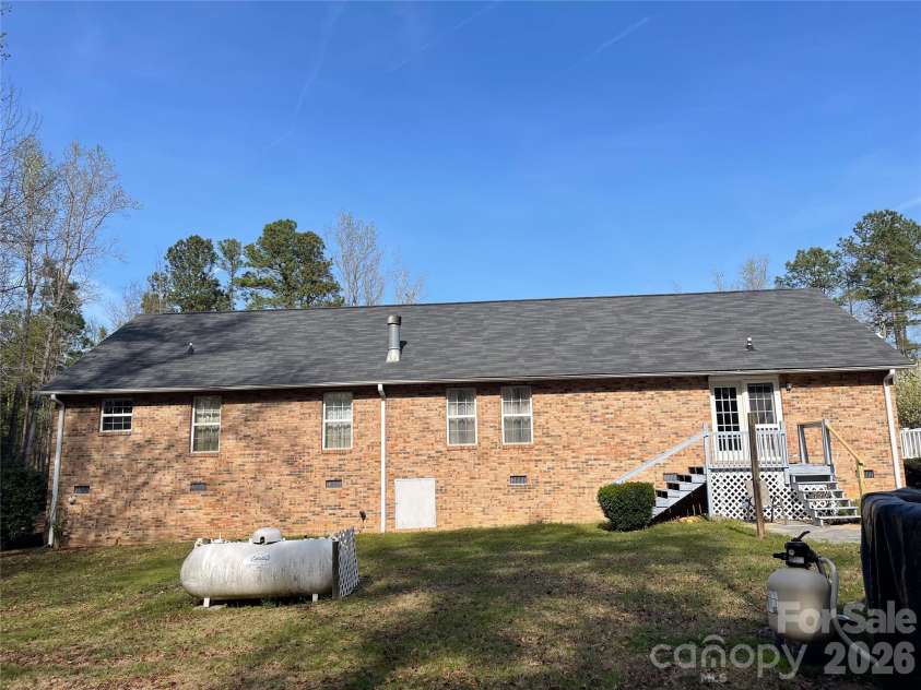 3271 Ebenezer Church Road, Camden, SC 29020.  MLS# CAR4353281, YatesRealty ID 12545. 