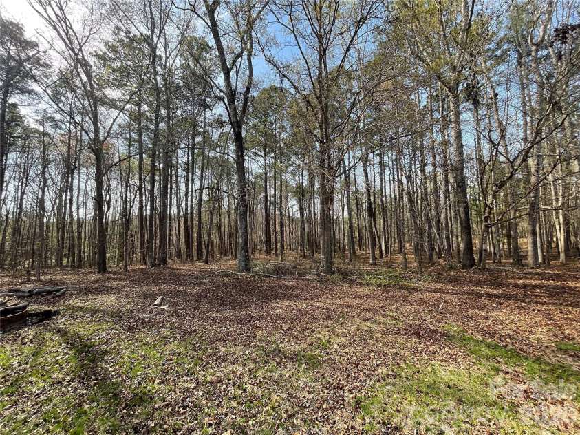 3271 Ebenezer Church Road, Camden, SC 29020.  MLS# CAR4353281, YatesRealty ID 12545. 