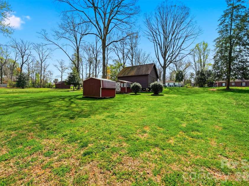 203 8th Street, Conover, NC 28613.  MLS# CAR4361220, YatesRealty ID 12547. 