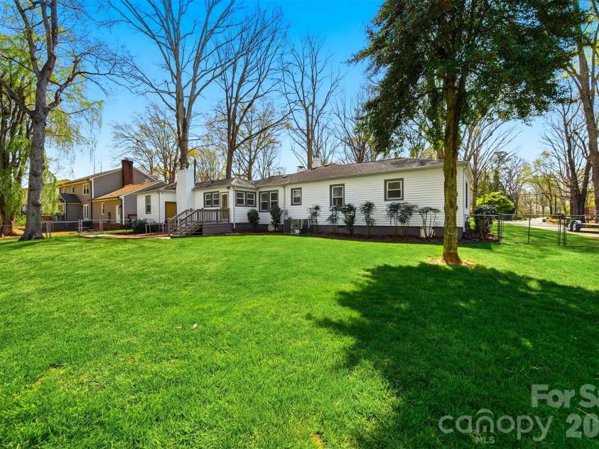 203 8th Street, Conover, NC 28613.  MLS# CAR4361220, YatesRealty ID 12547. 