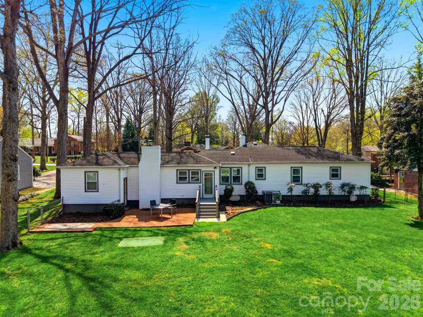 203 8th Street, Conover, NC 28613.  MLS# CAR4361220, YatesRealty ID 12547. 