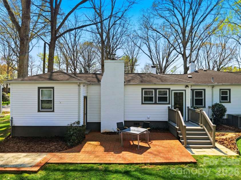 203 8th Street, Conover, NC 28613.  MLS# CAR4361220, YatesRealty ID 12547. 