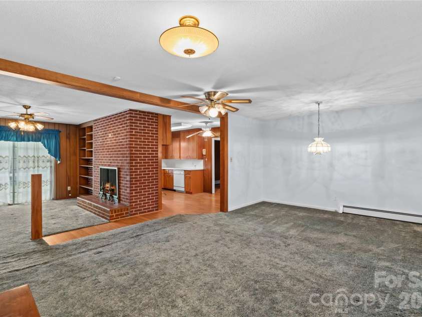 117 Jo Monni Loop, Statesville, NC 28625.  MLS# CAR4367067, YatesRealty ID 12548. 
