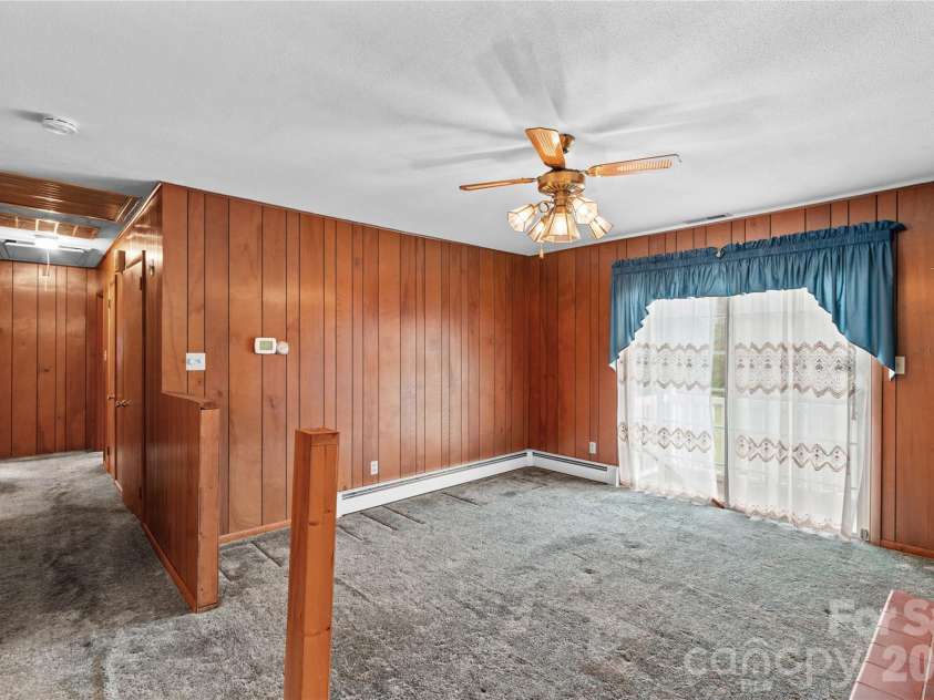 117 Jo Monni Loop, Statesville, NC 28625.  MLS# CAR4367067, YatesRealty ID 12548. 