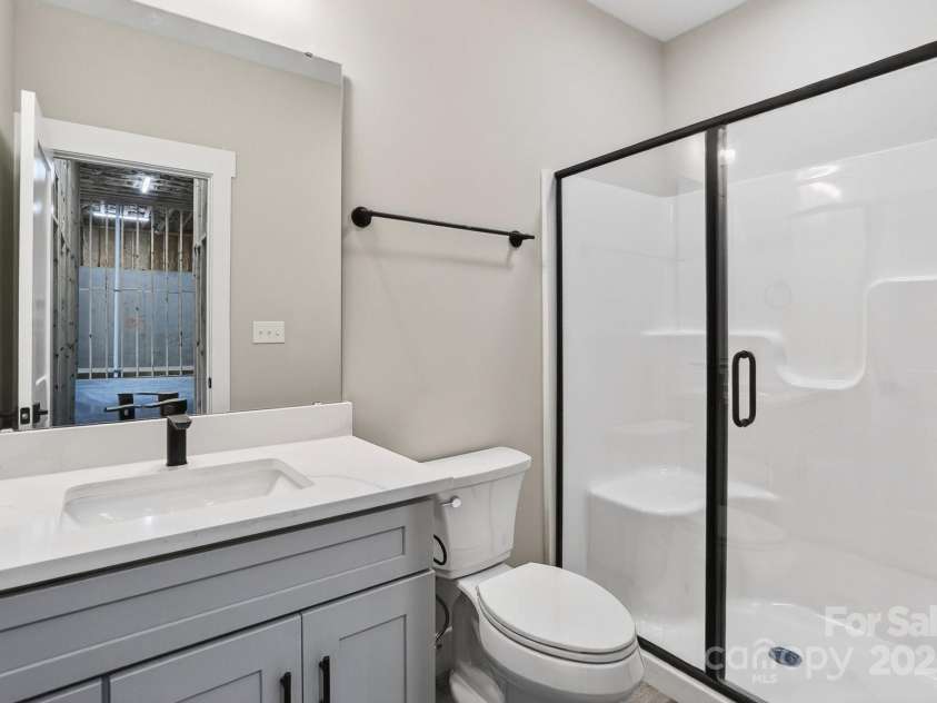 105 Sunset View Lane, Statesville, NC 28677.  MLS# CAR4322703, YatesRealty ID 12549. 