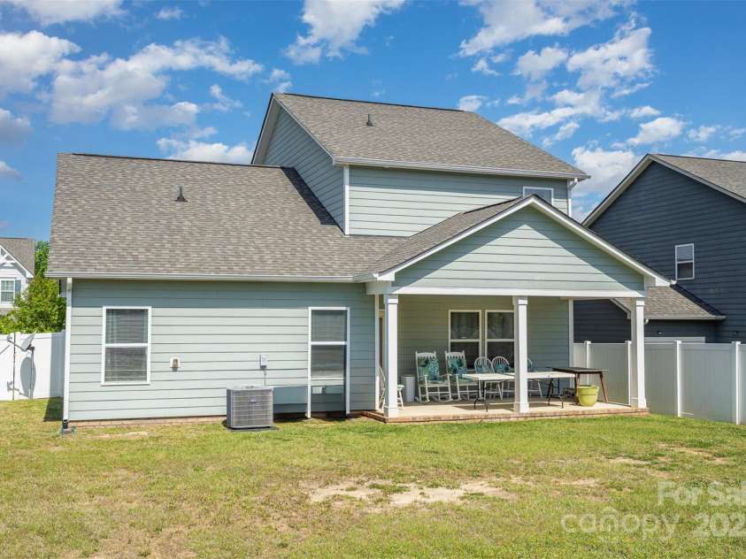 4406 Huntley Glen Drive, Pineville, NC 28134.  MLS# CAR4247479, YatesRealty ID 12549. 