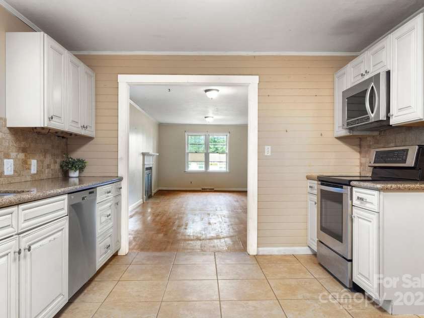 1874 McIlwain Road, Lancaster, SC 29720.  MLS# CAR4281008, YatesRealty ID 1255. 