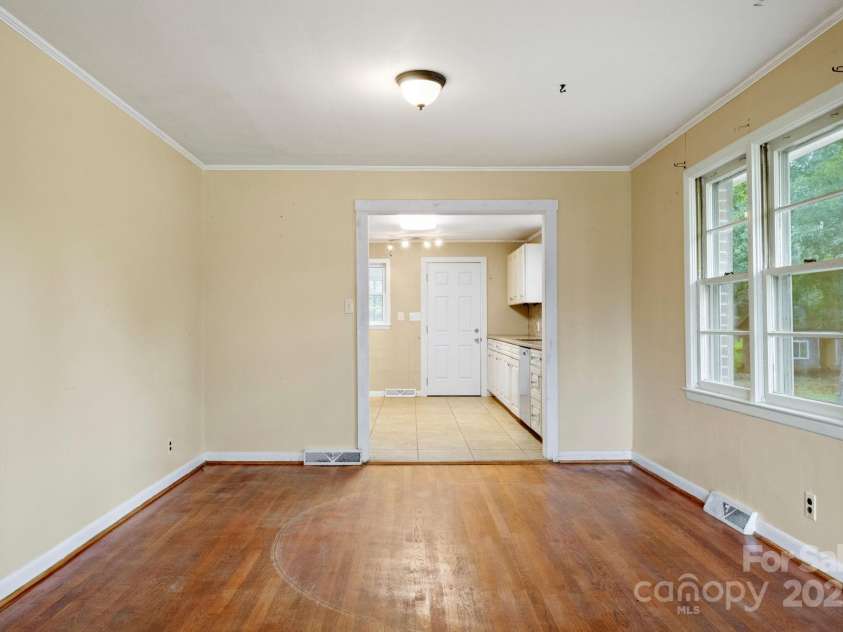 1874 McIlwain Road, Lancaster, SC 29720.  MLS# CAR4281008, YatesRealty ID 1255. Living/dining room