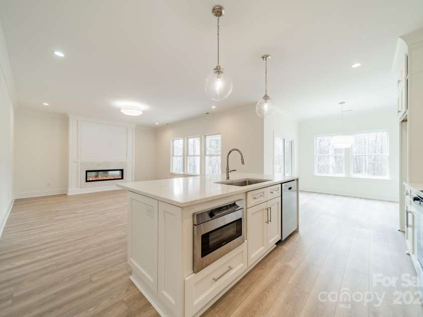 812 Hardin Street, Lancaster, SC 29720.  MLS# CAR4329827, YatesRealty ID 1255. 