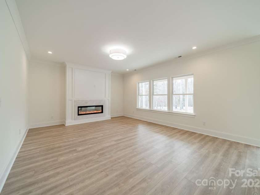 812 Hardin Street, Lancaster, SC 29720.  MLS# CAR4329827, YatesRealty ID 1255. 