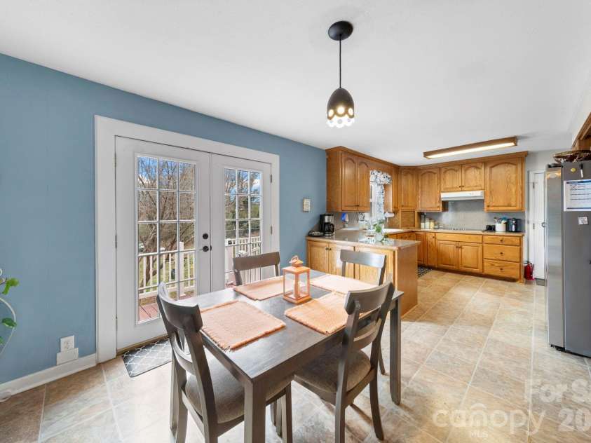 116 Hilltop Avenue, Valdese, NC 28690.  MLS# CAR4347043, YatesRealty ID 12550. 